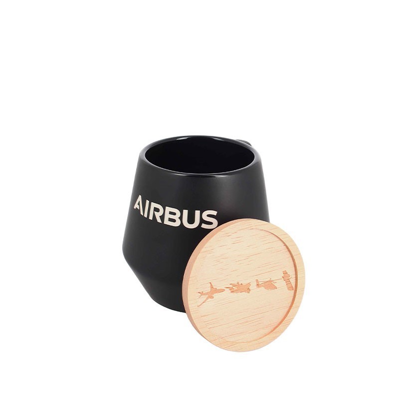 Tasse noire Airbus