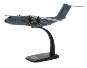 Airbus A400M 1:200 scale model
