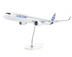 A321 Neo Langstreckenmodell Long Range im Maßstab 1:100