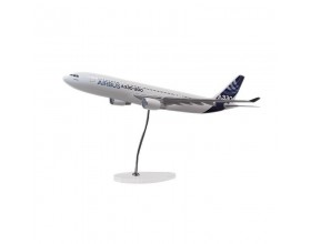 A330-200 PW 1:100 modell