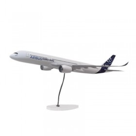 A350 XWB 1:100 scale model