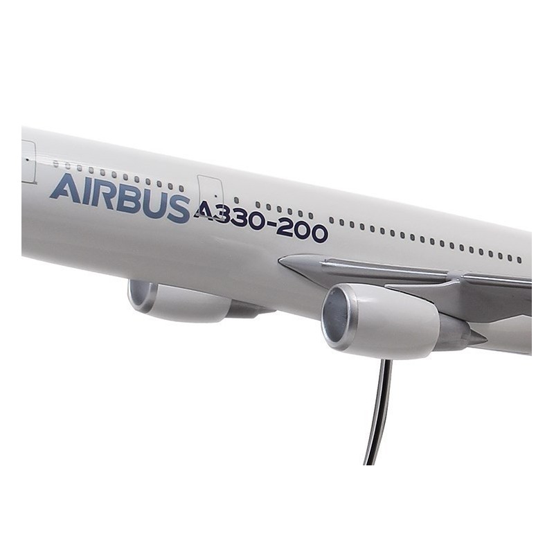 A330-200F GE 1:100 modell